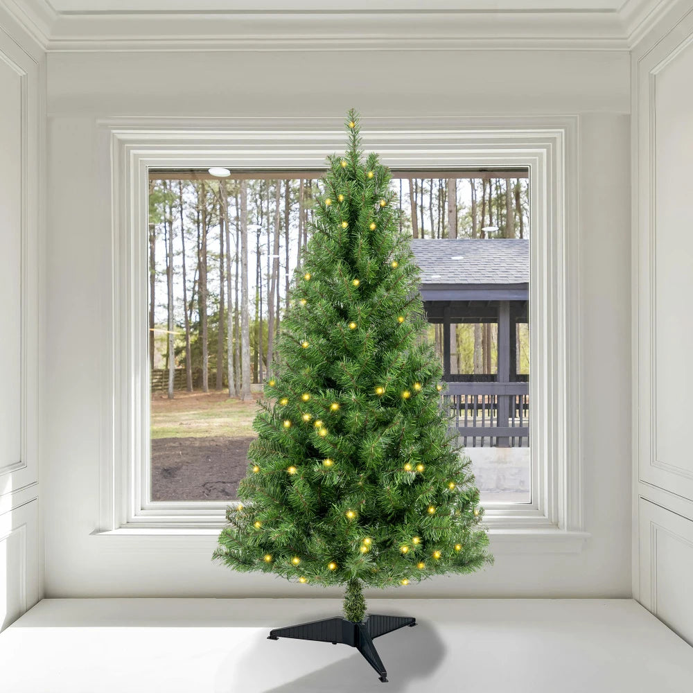 4ft Prelit Christmas Tree, Norwood Spruce,